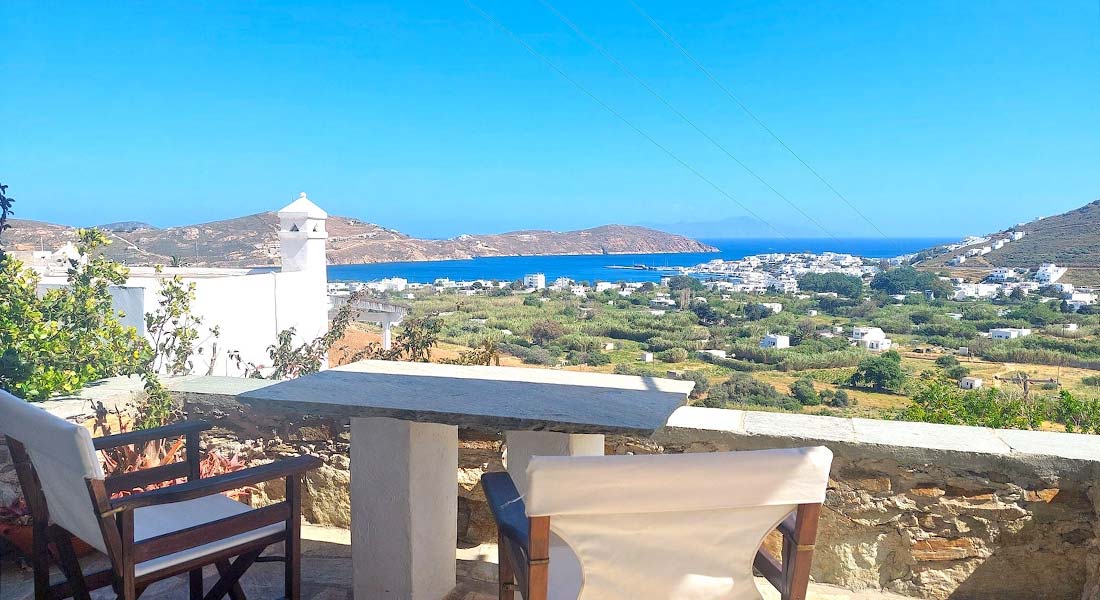 Livadi 2 apartment for rent in Serifos